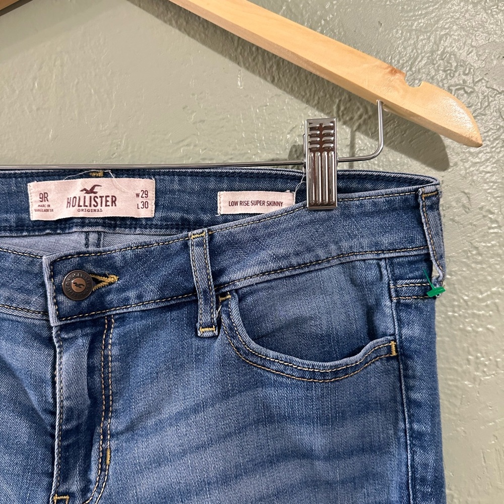 Hollister Jeans